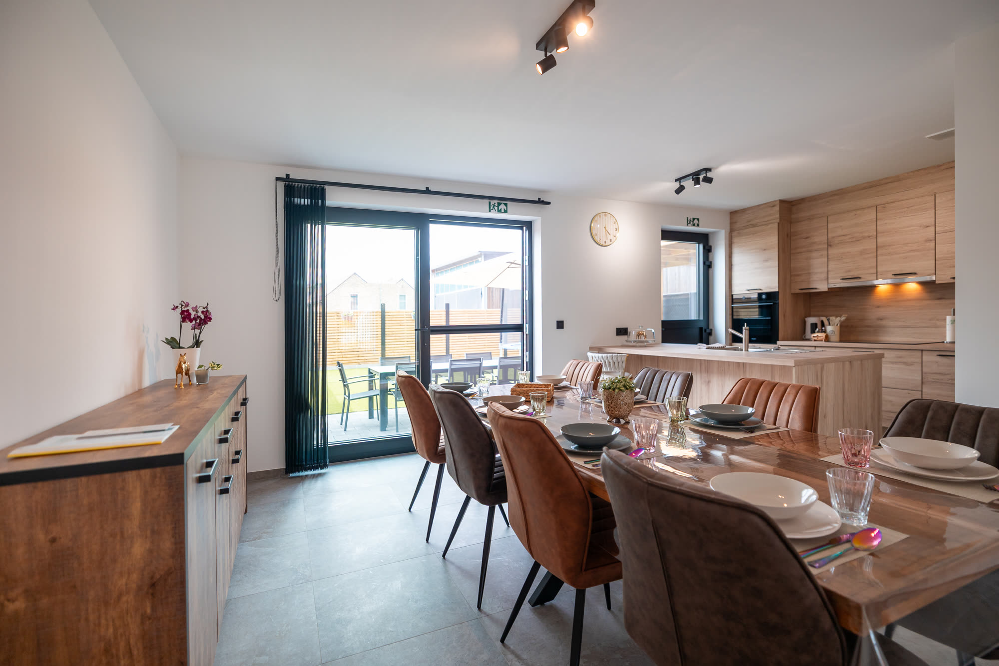 Horsey Valley — Keuken & eetkamer (foto 41)