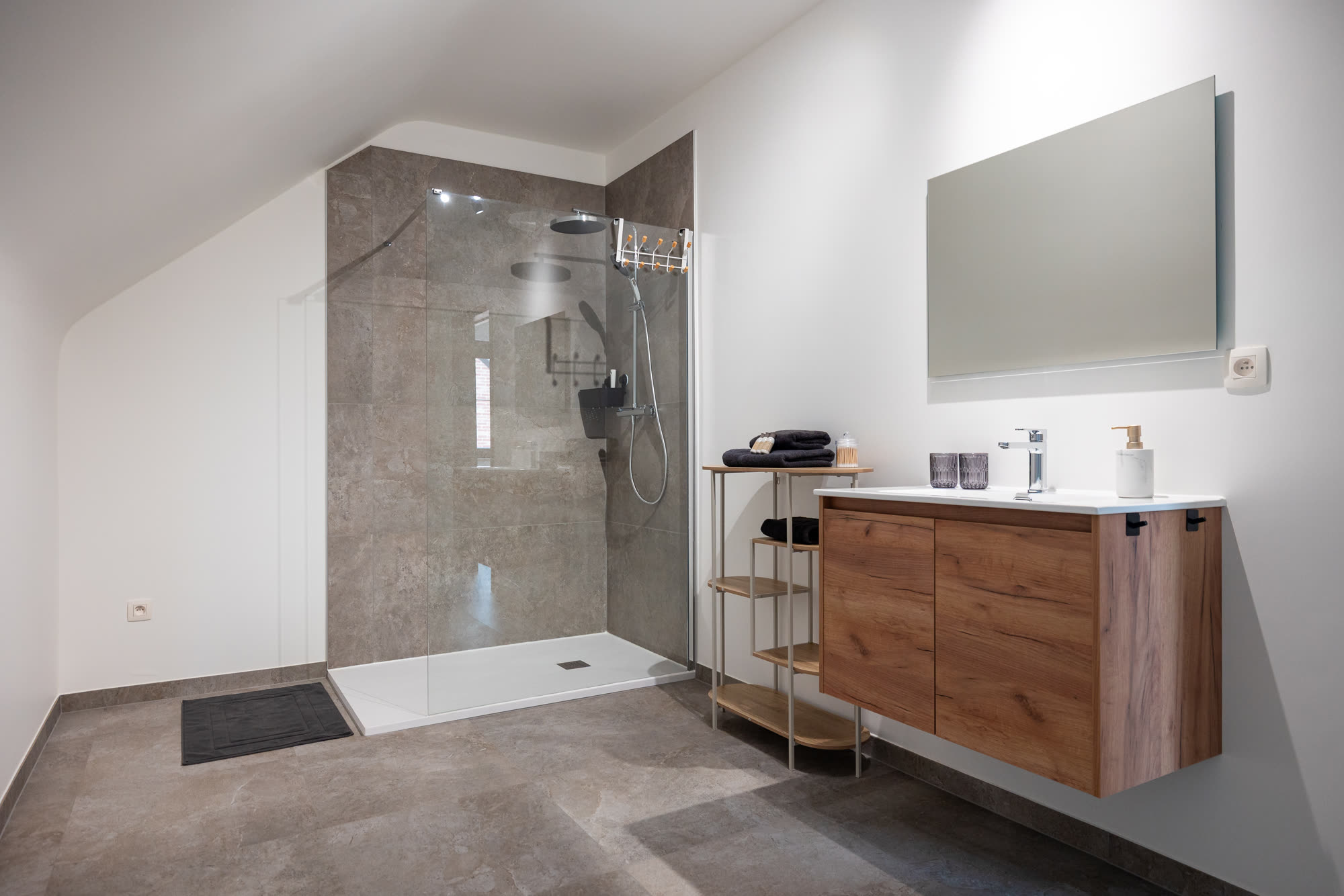 Horsey Valley — Badkamers (foto 81)