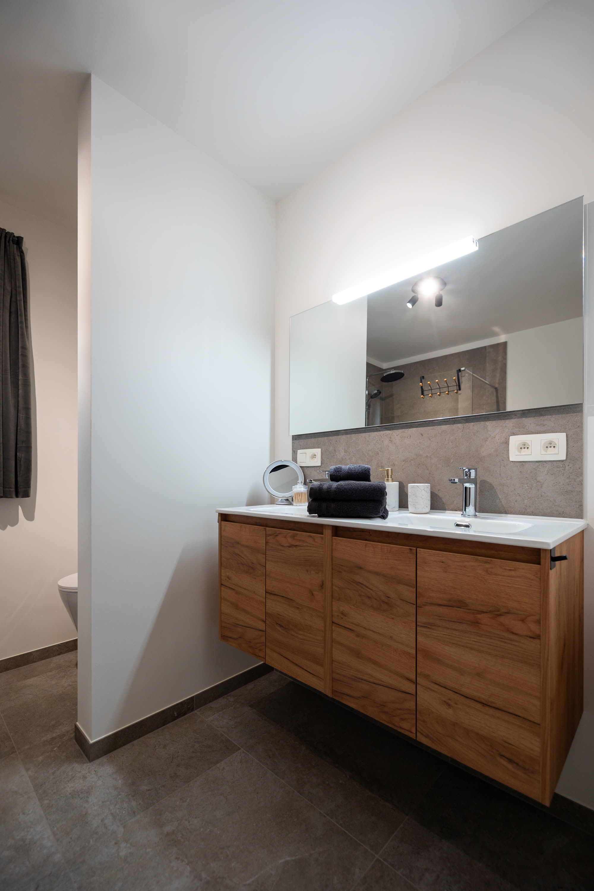 Horsey Valley — Badkamers (foto 79)