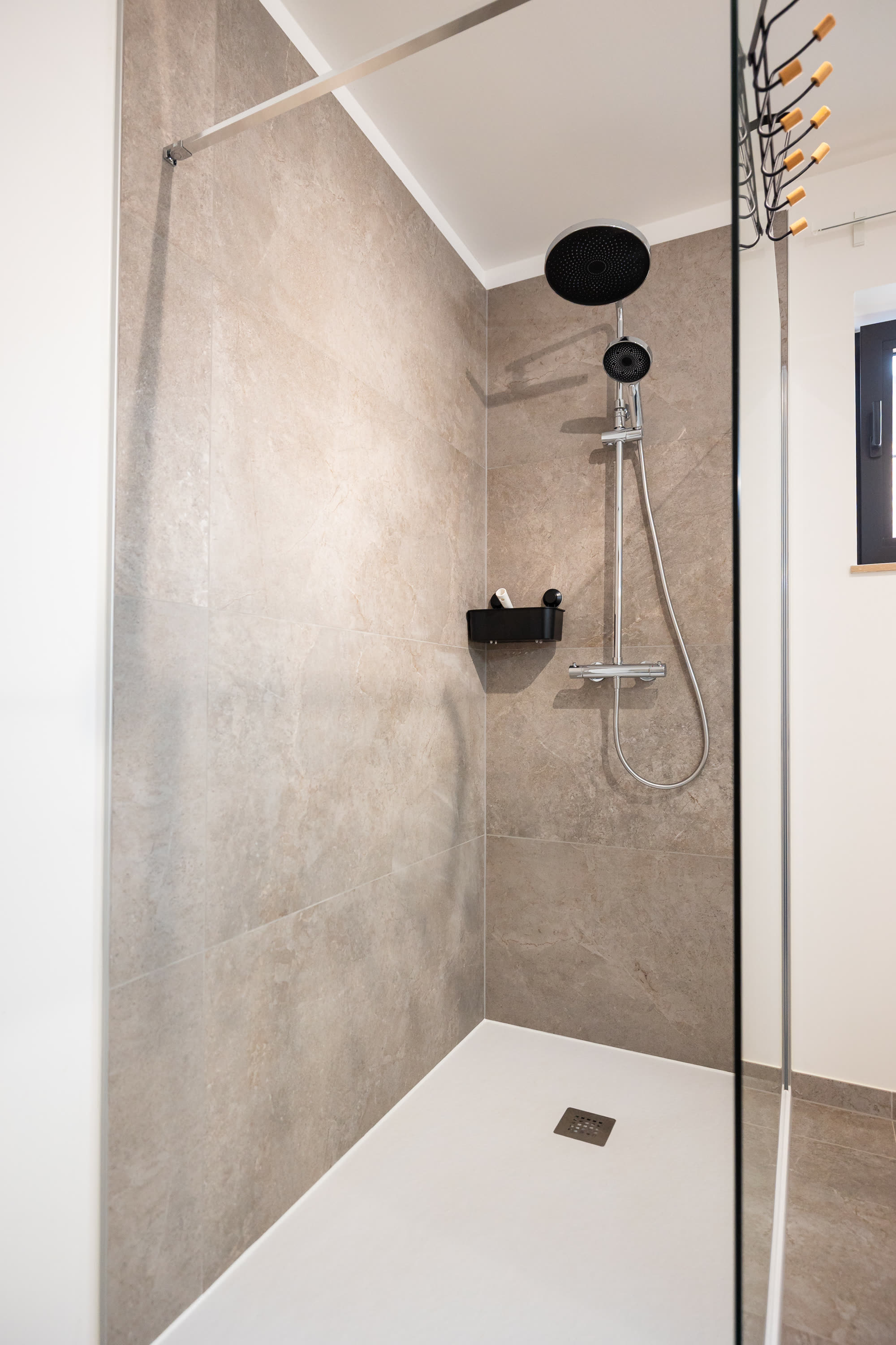 Horsey Valley — Badkamers (foto 77)