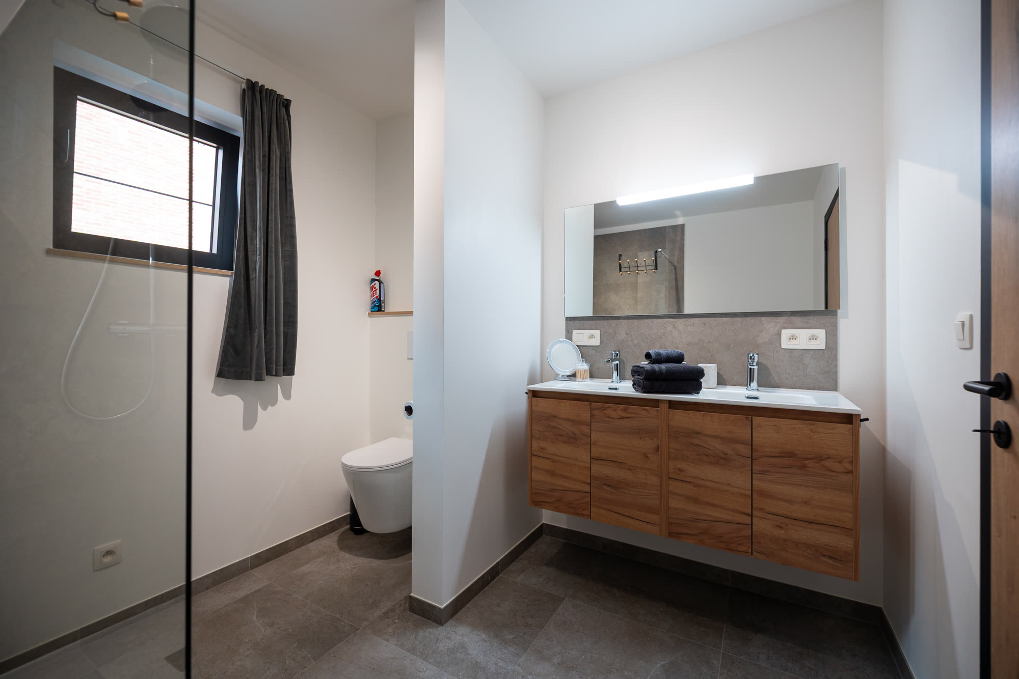 Horsey Valley — Badkamers (foto 74)